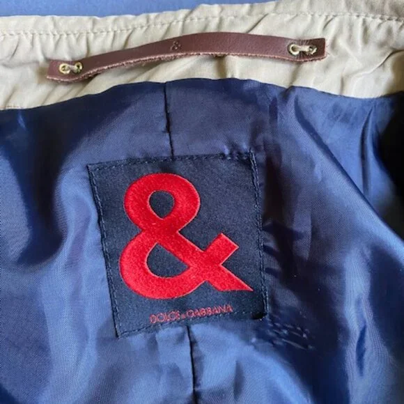 Dolce & Gabbana Trench Coat - Picture 2 of 11